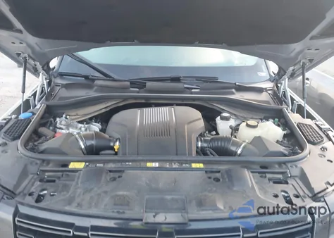 2025 Land Rover Range Rover P530 Se z USA, uszkodzony, nr VIN SALKP9E95SA300025